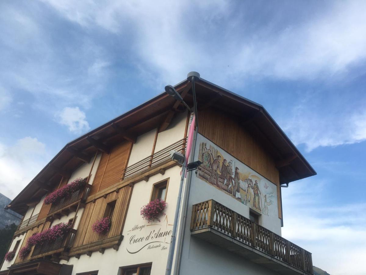 Albergo Croce d'Aune Pedavena Exterior foto
